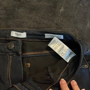 Kensie size 10 ankle mid-rise jeans